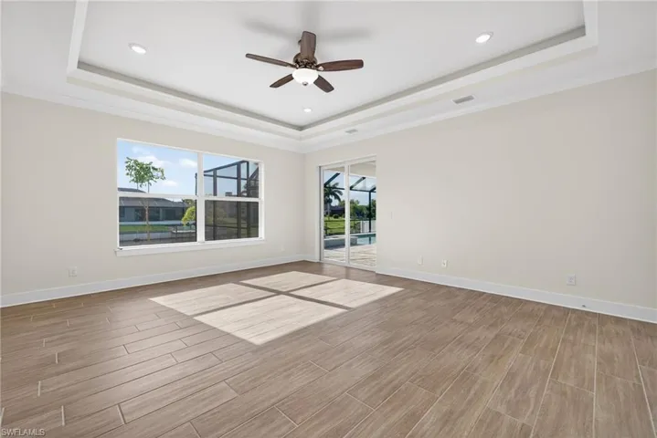 3033 Sw 11th Pl, Cape Coral, Florida 33914