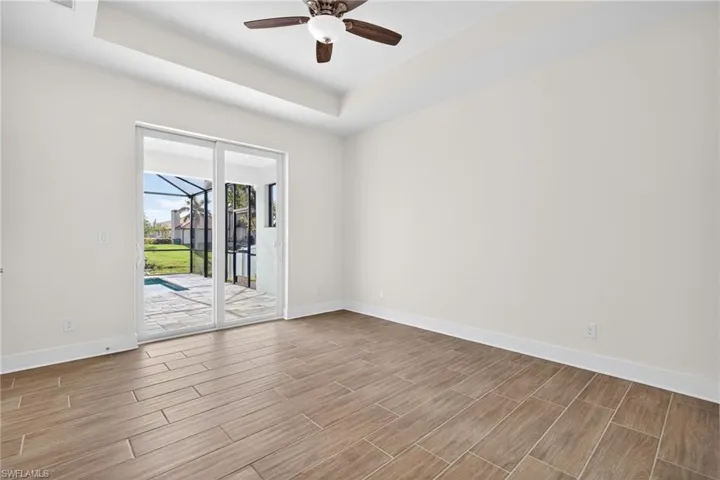 3033 Sw 11th Pl, Cape Coral, Florida 33914