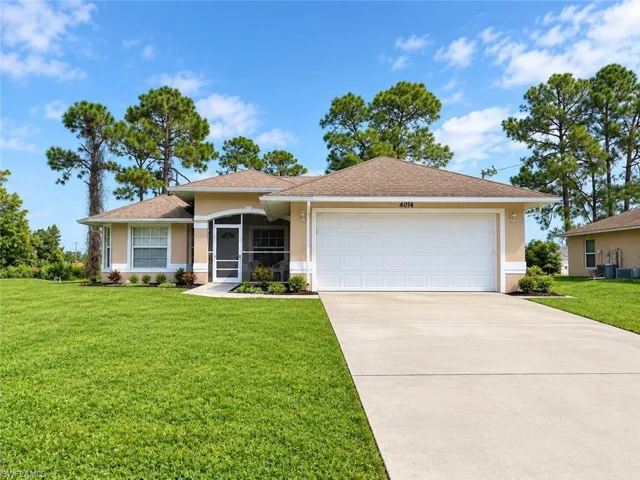 4014 3rd St W, Lehigh Acres, Florida 33971