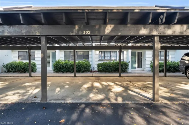 16466  Timberlakes  DR, Fort Myers, FL 33908