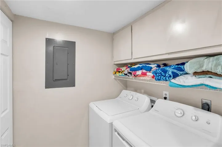 16466  Timberlakes  DR, Fort Myers, FL 33908