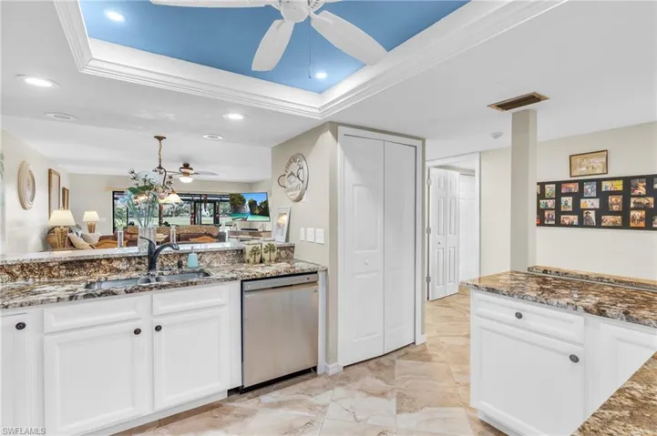 16466  Timberlakes  DR, Fort Myers, FL 33908