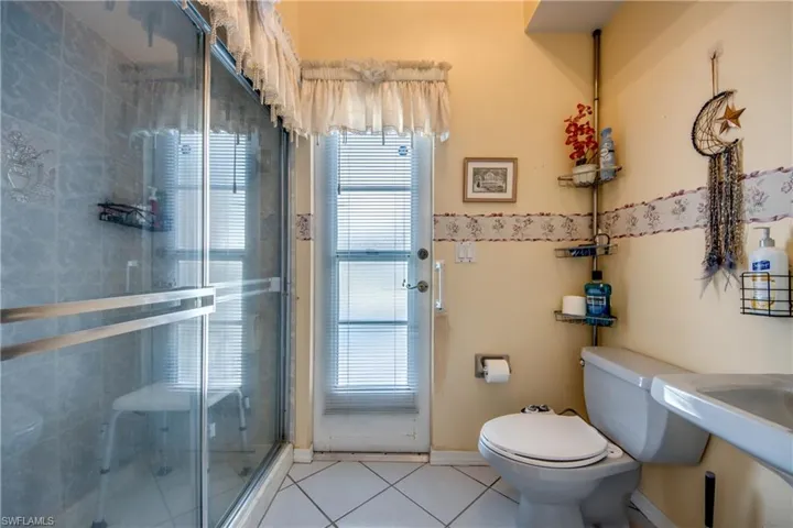 2105 Sw 53rd Ter, Cape Coral, Florida 33914