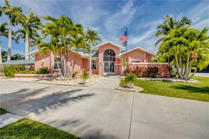 2105 Sw 53rd Ter, Cape Coral, Florida 33914