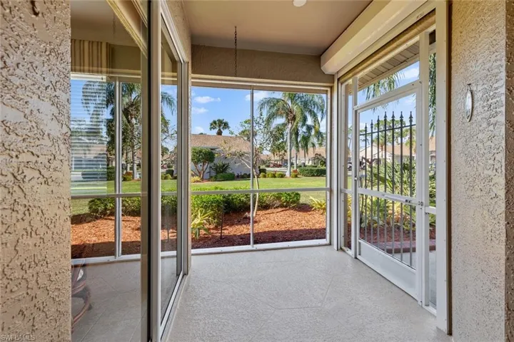 Front Lanai