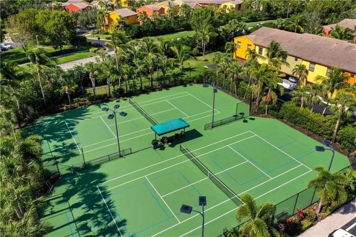 Tennis & Pickleball Courts