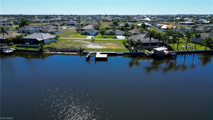 3527 NW 21st TER, CAPE CORAL FL 33993
