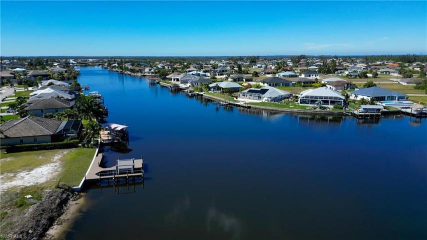 3527 NW 21st TER, CAPE CORAL FL 33993