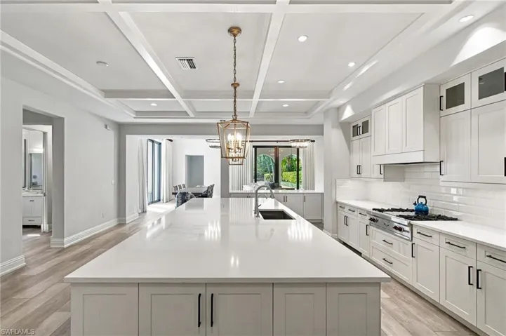 17005 Cortile Dr, Naples, Florida 34110