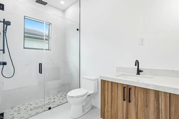 14318 Charthouse Cir, Naples, Florida 34114