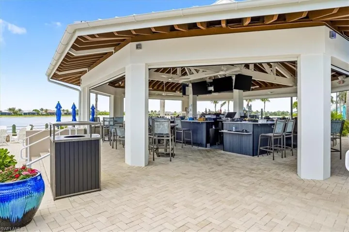 14318 Charthouse Cir, Naples, Florida 34114