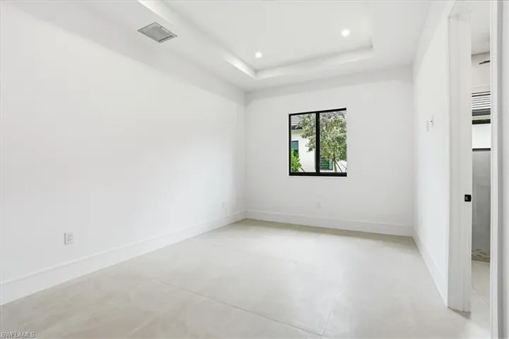 14318 Charthouse Cir, Naples, Florida 34114
