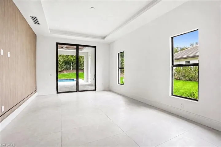 14318 Charthouse Cir, Naples, Florida 34114
