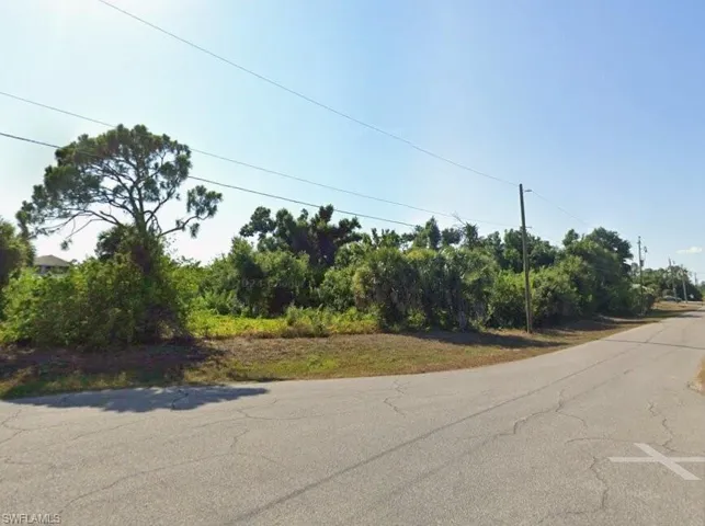 329 Australian Dr, Rotonda West, Florida 33947