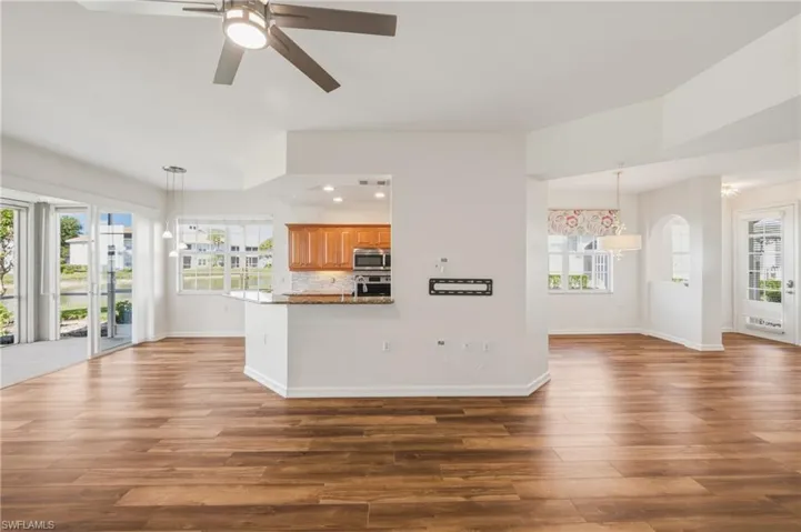 3053 Driftwood Way 3907, Naples, Florida 34109