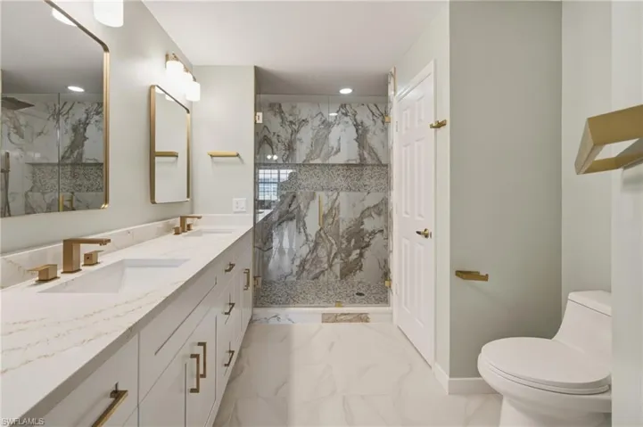 3053 Driftwood Way 3907, Naples, Florida 34109