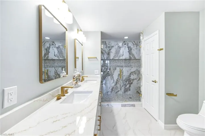 3053  Driftwood  WAY, Naples, FL 34109