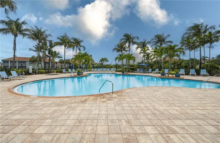 3053  Driftwood  WAY, Naples, FL 34109
