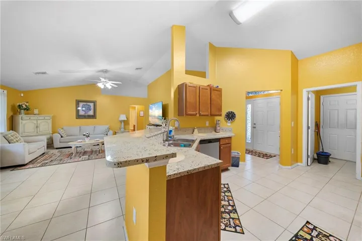 423 Windermere Dr, Lehigh Acres, Florida 33972