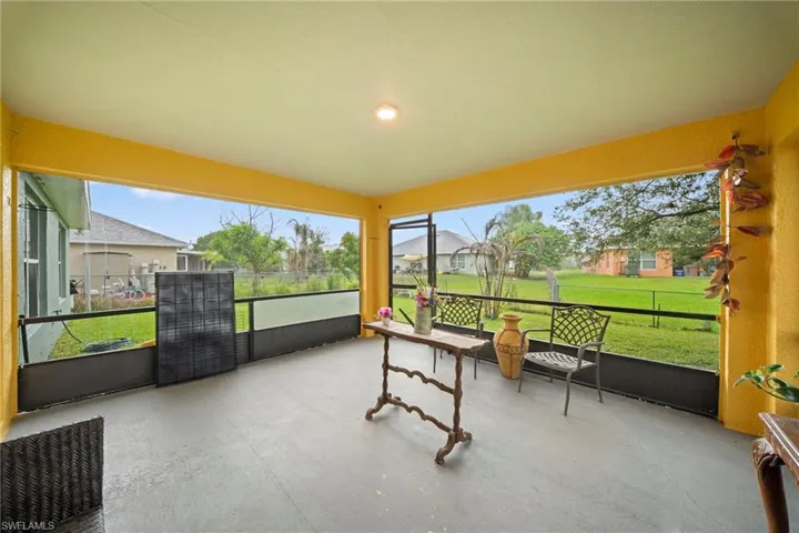 423 Windermere Dr, Lehigh Acres, Florida 33972