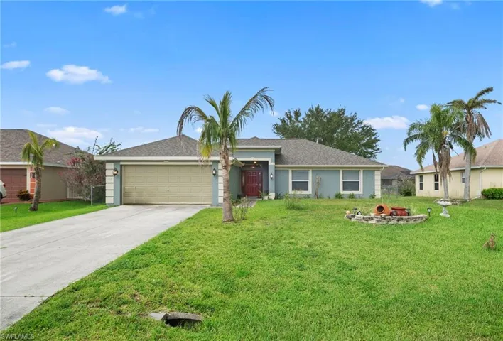 423 Windermere Dr, Lehigh Acres, Florida 33972