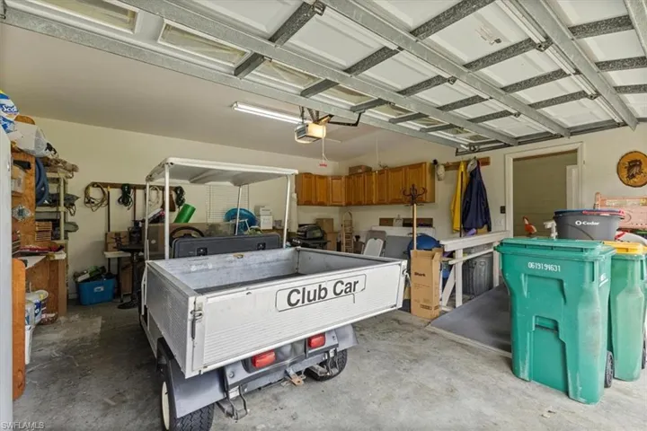 2861  Wilson N BLVD, Naples, FL 34120