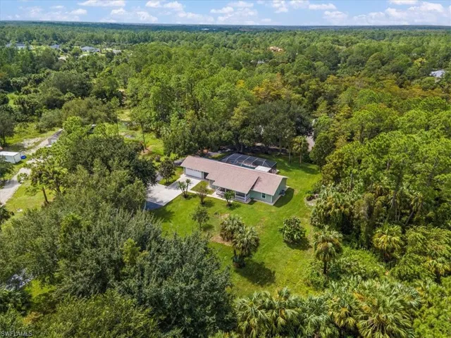 2861  Wilson N BLVD, Naples, FL 34120