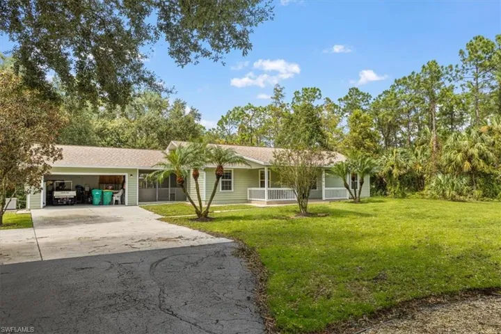 2861  Wilson N BLVD, Naples, FL 34120