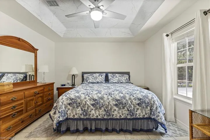 2861  Wilson N BLVD, Naples, FL 34120