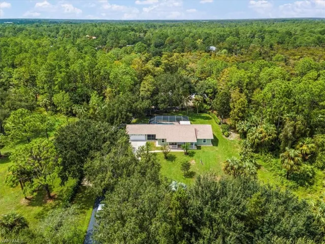 2861  Wilson N BLVD, Naples, FL 34120