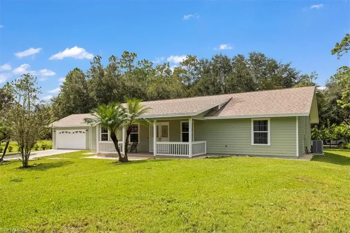 2861  Wilson N BLVD, Naples, FL 34120