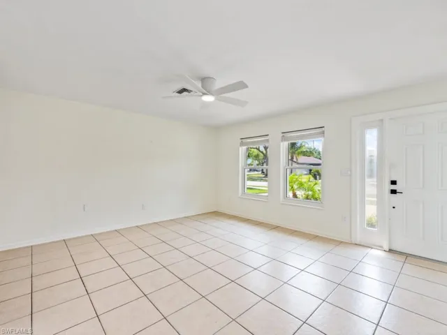 1277  22nd N AVE, Naples, FL 34103