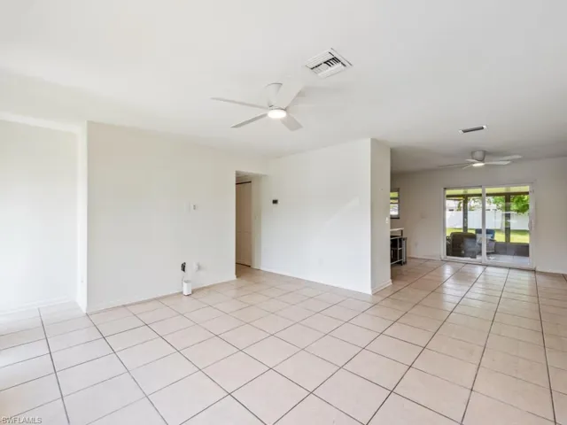 1277  22nd N AVE, Naples, FL 34103