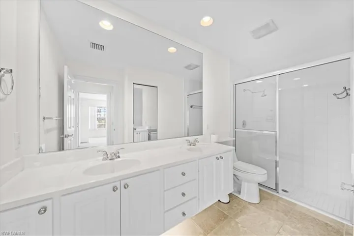 7558 Rozzini Ln, Naples, Florida 34114