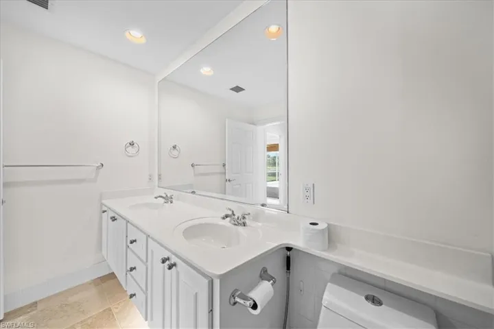 7558 Rozzini Ln, Naples, Florida 34114