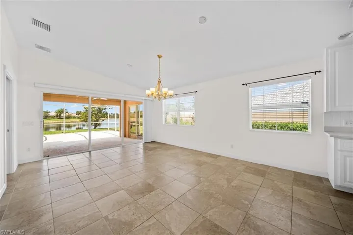 7558 Rozzini Ln, Naples, Florida 34114