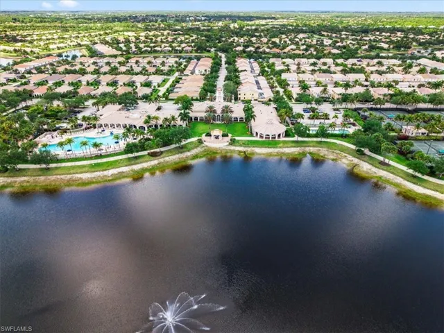 7558 Rozzini Ln, Naples, Florida 34114
