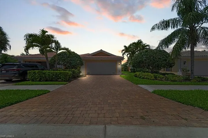 7558 Rozzini Ln, Naples, Florida 34114