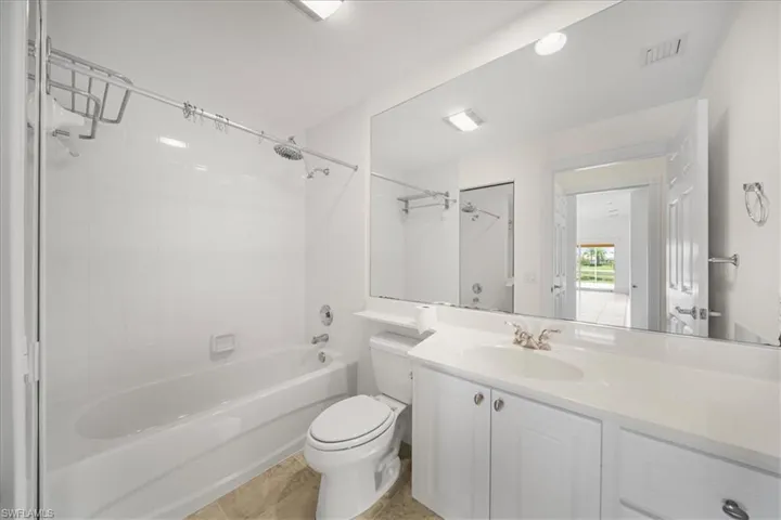 7558 Rozzini Ln, Naples, Florida 34114