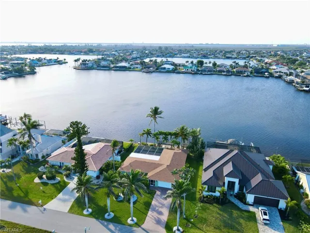 Aerial view featuring the lakeview