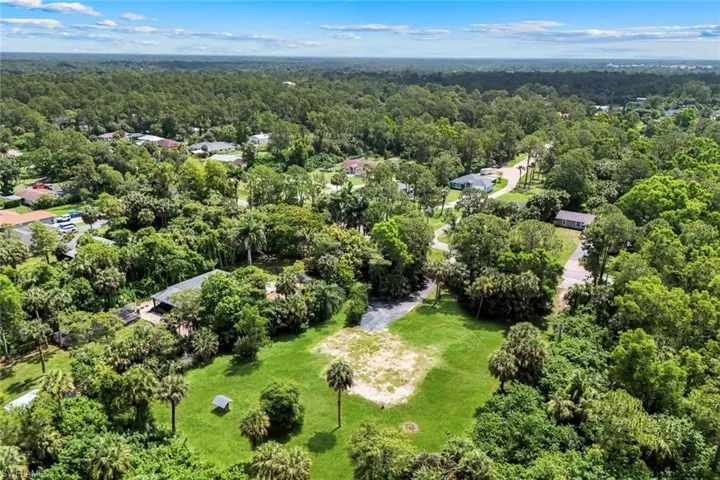 1481 19th St Sw, Naples, Florida 34117
