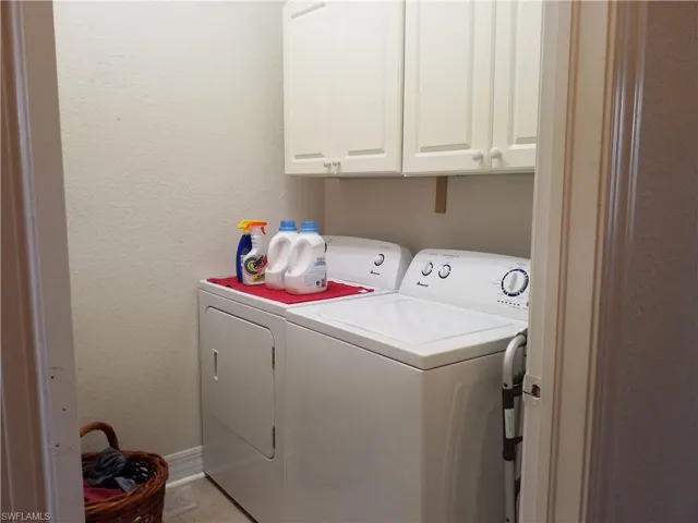 11825  Bayport  LN, Fort Myers, FL 33908
