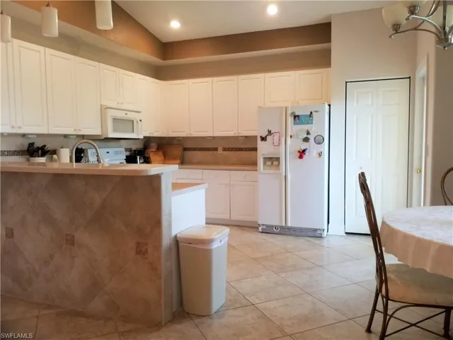 11825  Bayport  LN, Fort Myers, FL 33908