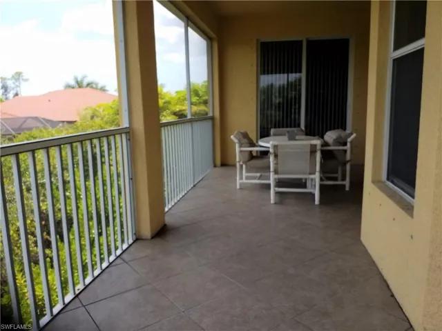 11825  Bayport  LN, Fort Myers, FL 33908