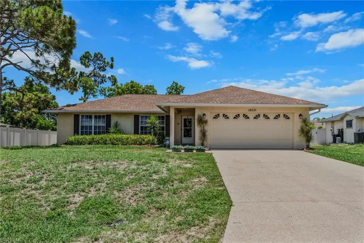 18021  Phlox  DR, Fort Myers, FL 33967