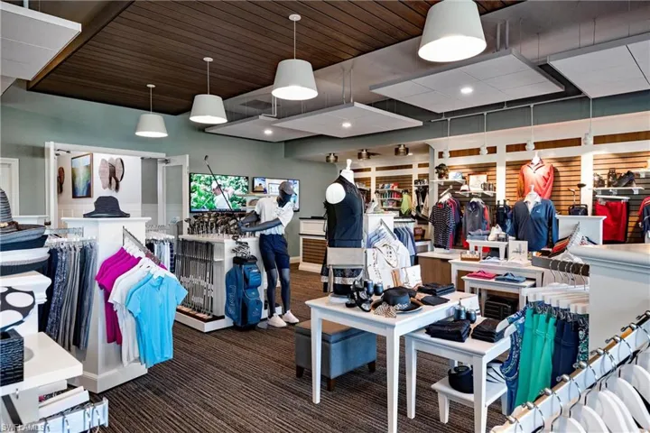 Golf club pro shop