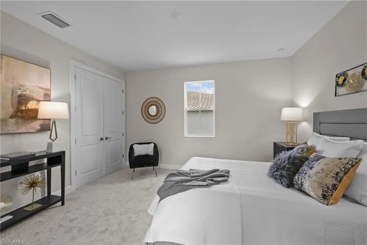 8738 Lakefront Ct, Fort Myers, Florida 33908