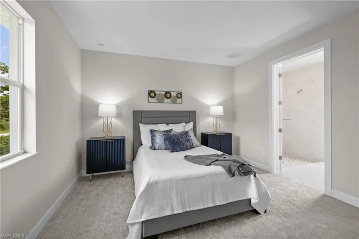 8738 Lakefront Ct, Fort Myers, Florida 33908