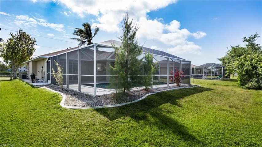 3800 SW 19th  AVE, Cape Coral, FL 33914