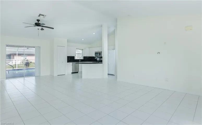3800 SW 19th  AVE, Cape Coral, FL 33914
